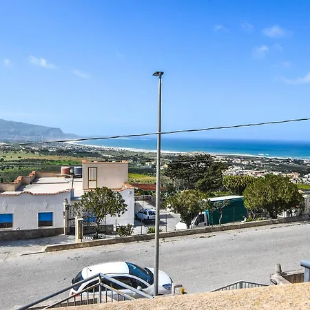 Vakantiehuis In With Wifi Custonaci